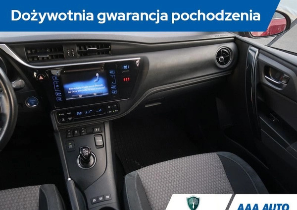 Toyota Auris cena 75000 przebieg: 116152, rok produkcji 2018 z Nisko małe 191